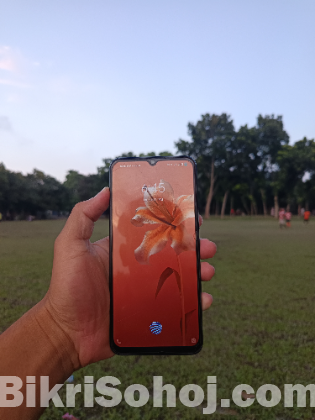 Vivo V20 SE